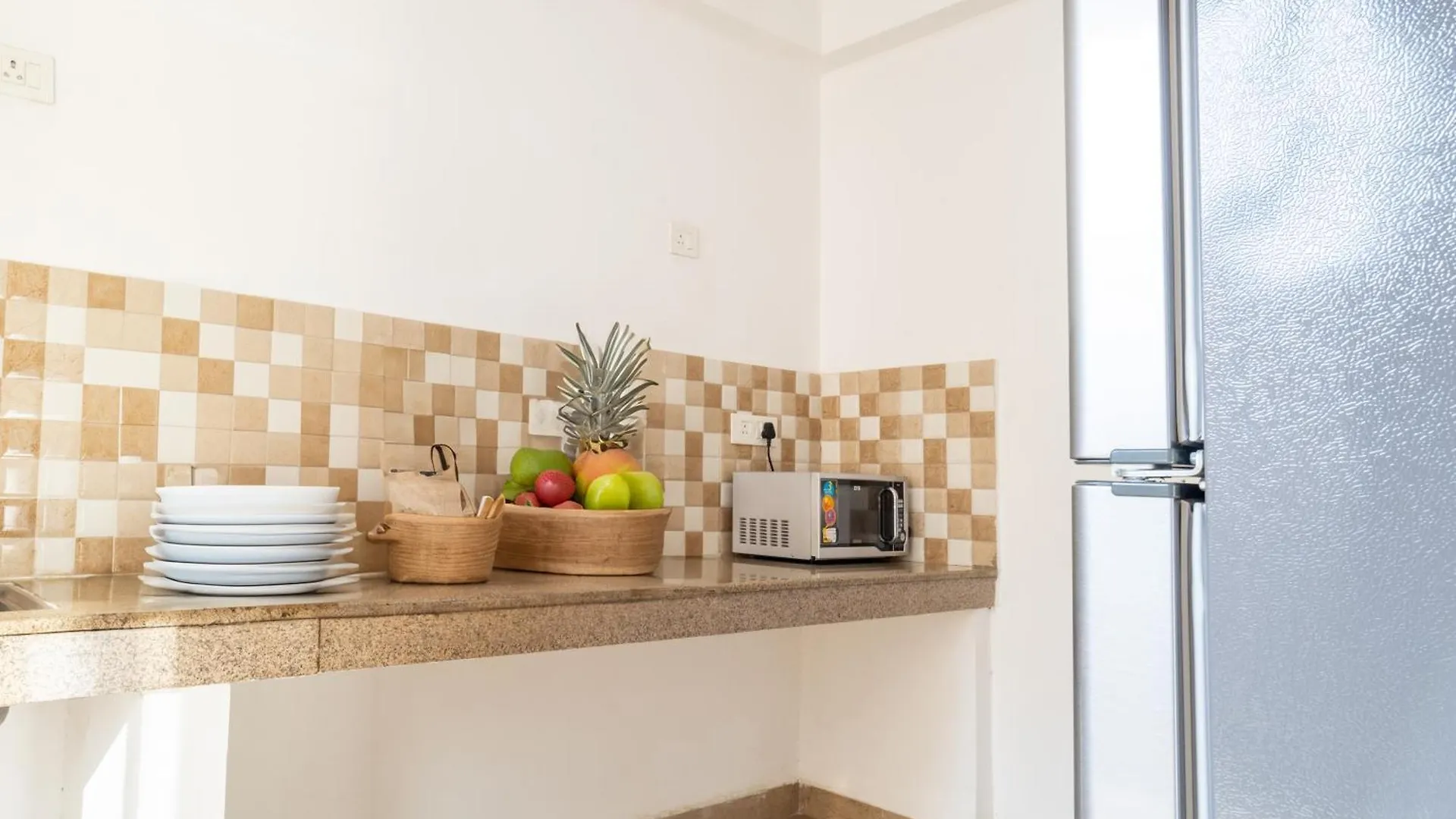 Housr Sector 69 Gurgaon Near Sohna Road Daire 0*,