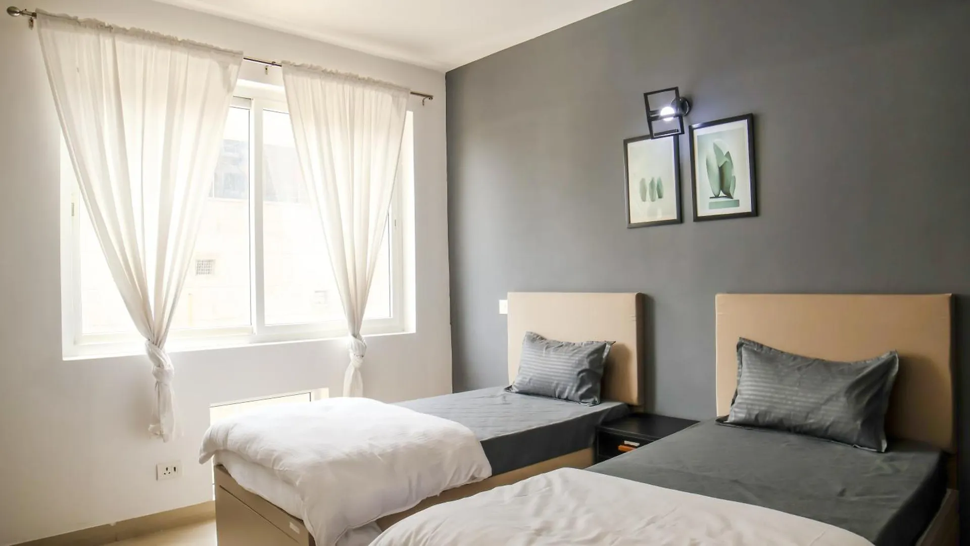 Housr Sector 69 Gurgaon Near Sohna Road Daire Hindistan